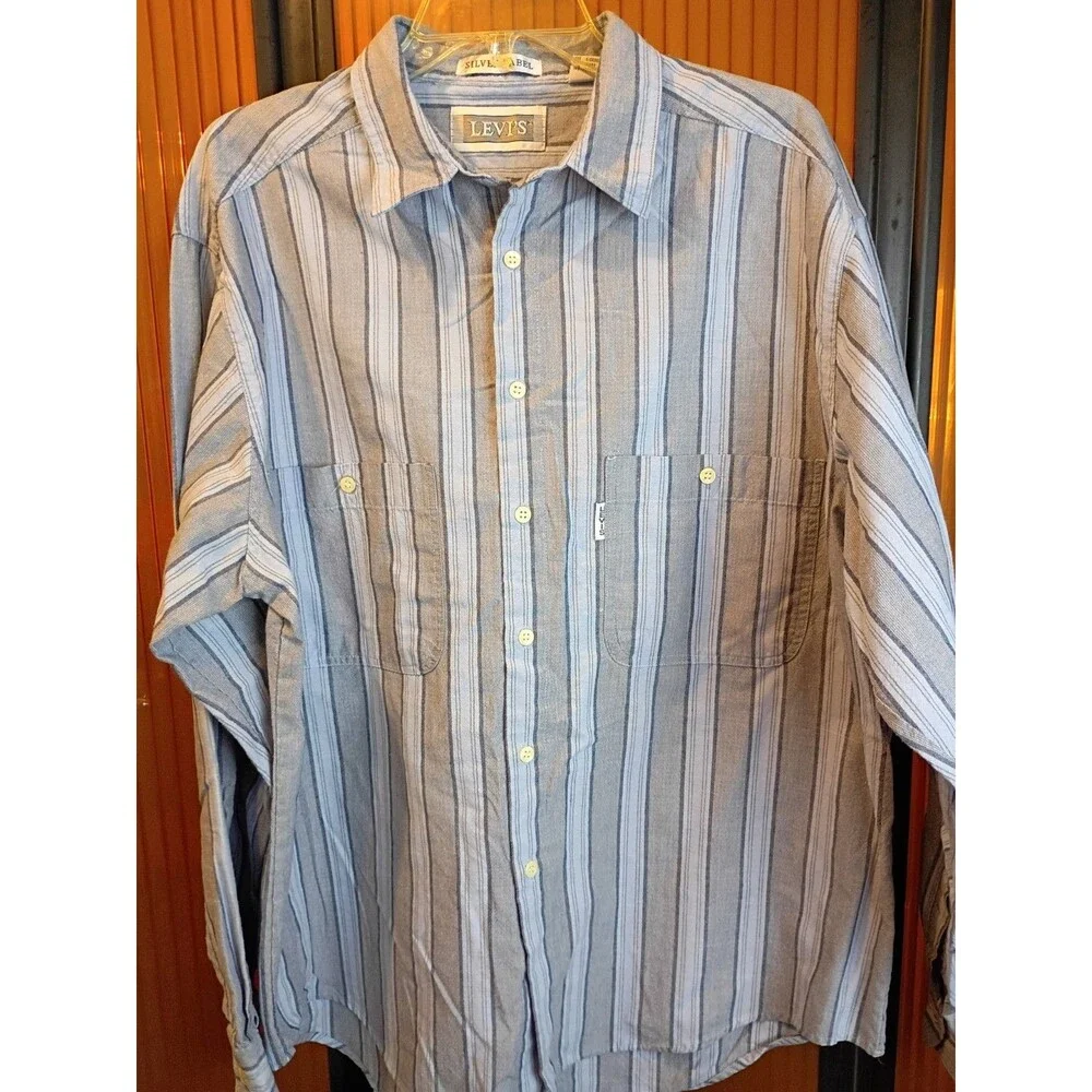 Men Levis Shirt Size XL Silver Label Button Down Blue Gray Striped